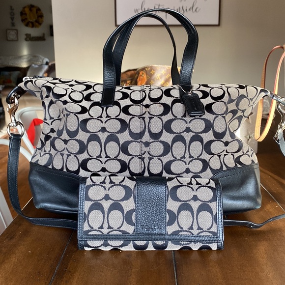 Coach Bags Authentic Coach Purse With Wallet Poshmark